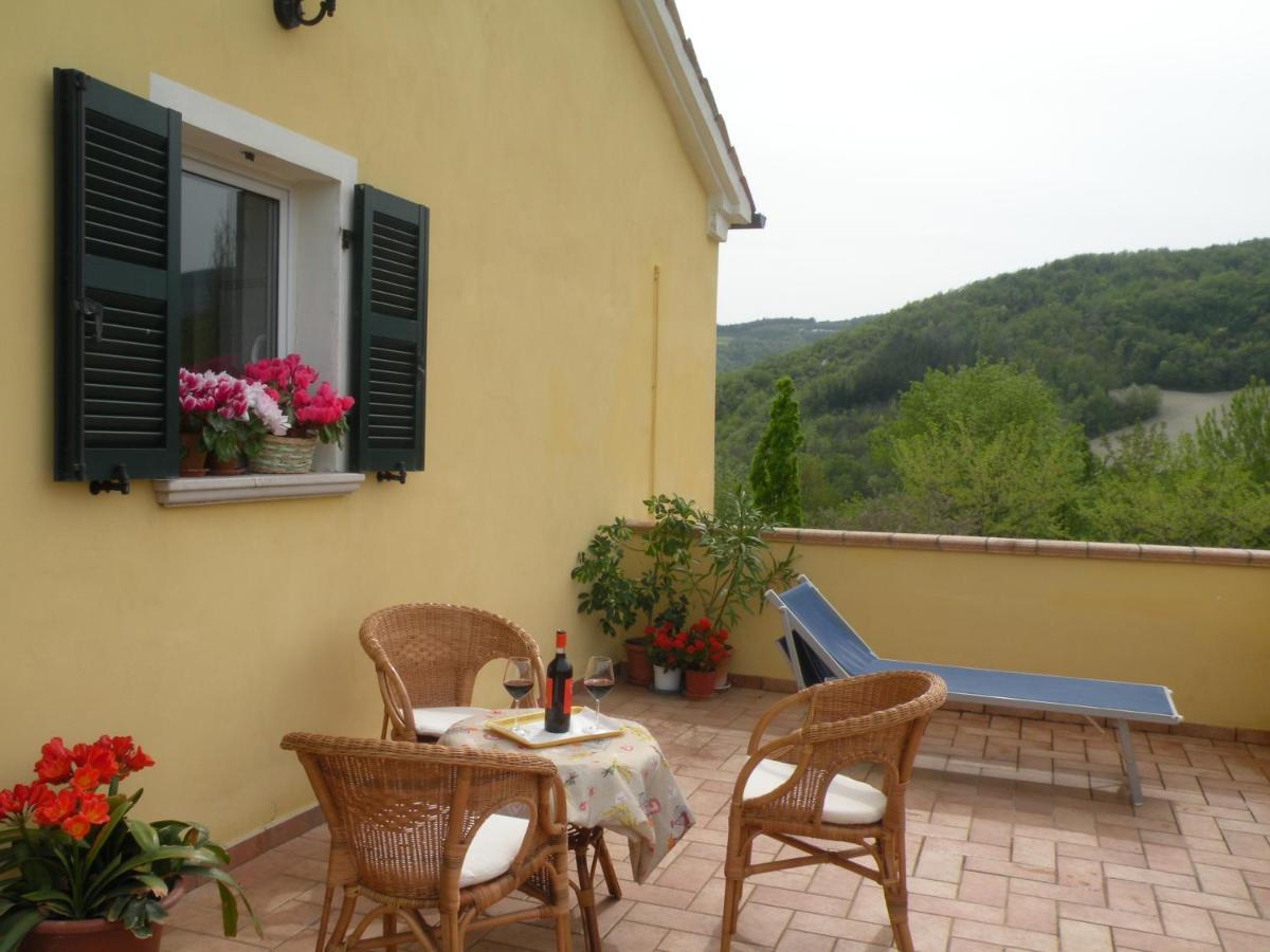Calamello Farm stay Pergola